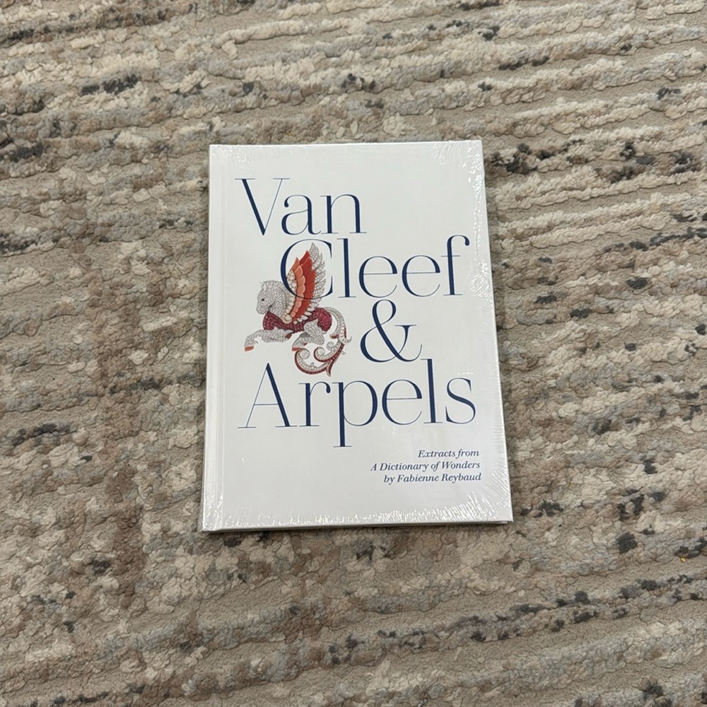 Van Cleef & Arpels decor book